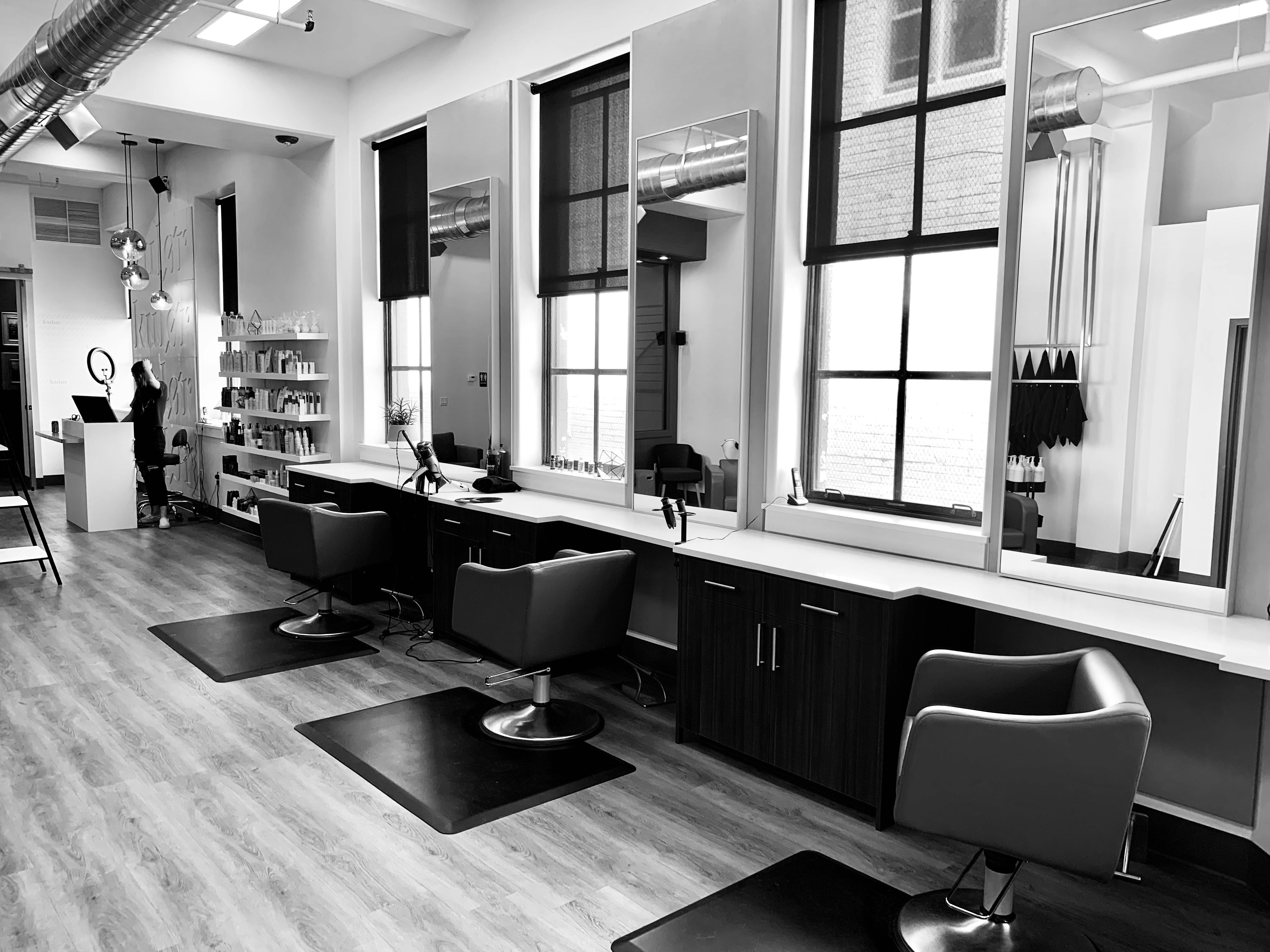 Men\\\\\\\\\\\\\\\'s Hair Saloon